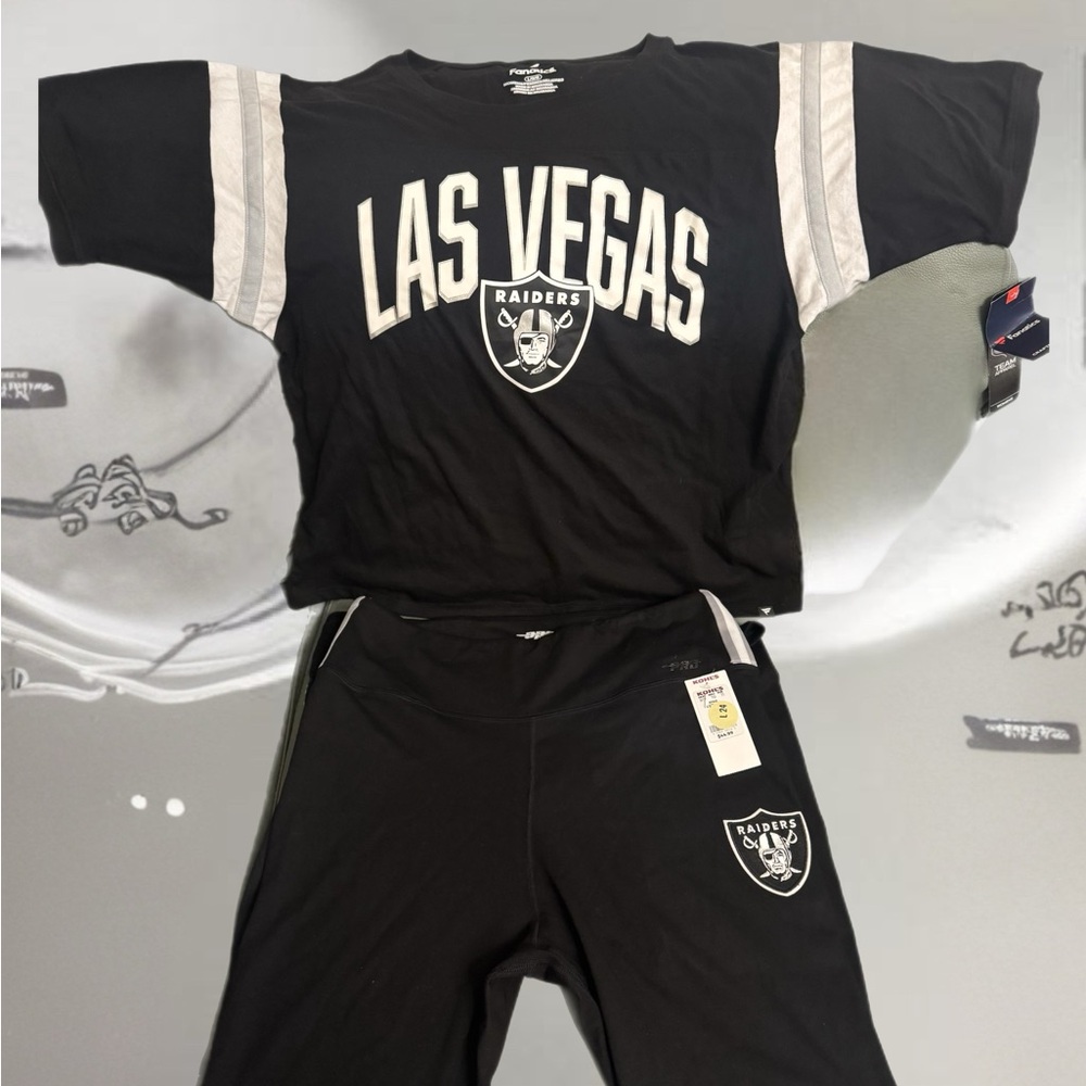 Las Vegas Raiders Black Women's Jumpsuit - Picture 3 of 3